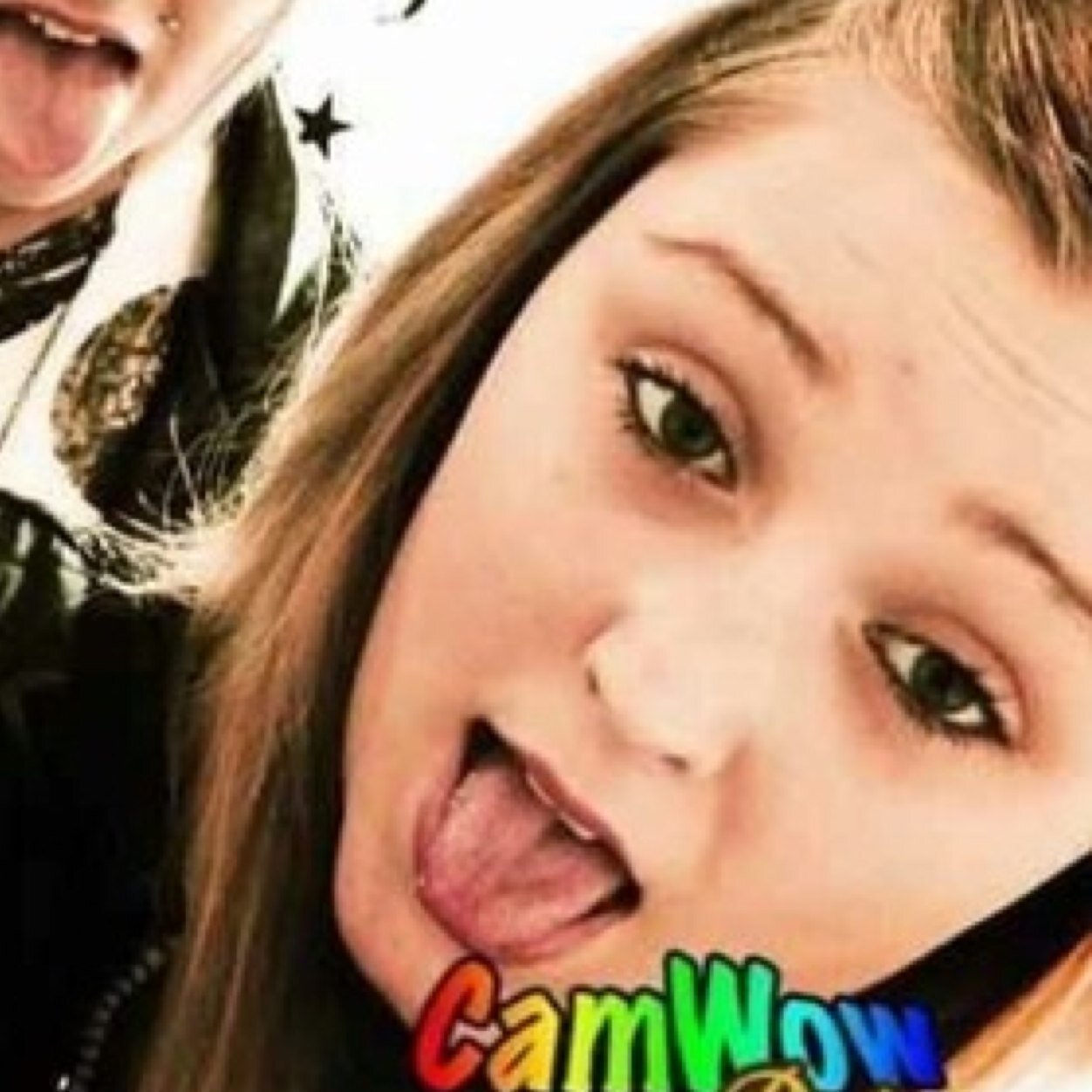 Everyone follow this girl because shes my beautiful best friend, she follows everyone back, shes so down to earth & nice to speak to!