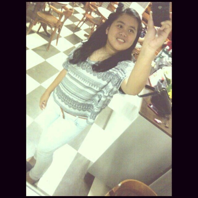 : heyy :3 16 , Sabah #Mohd.Heziey own♥ #bbpin 2688F4ED☺ #dont jugde me. Just be yourself and no more be a FAKE♥ #follow me & l'll follow you back☺
