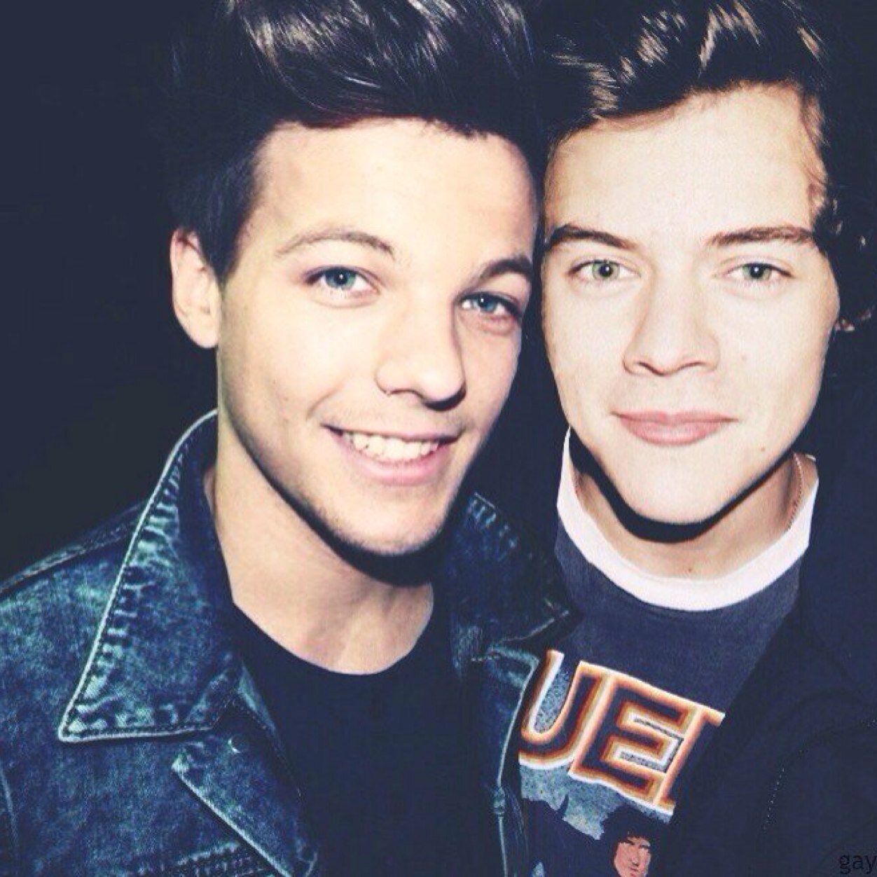 Follow @softkittyzouis please x