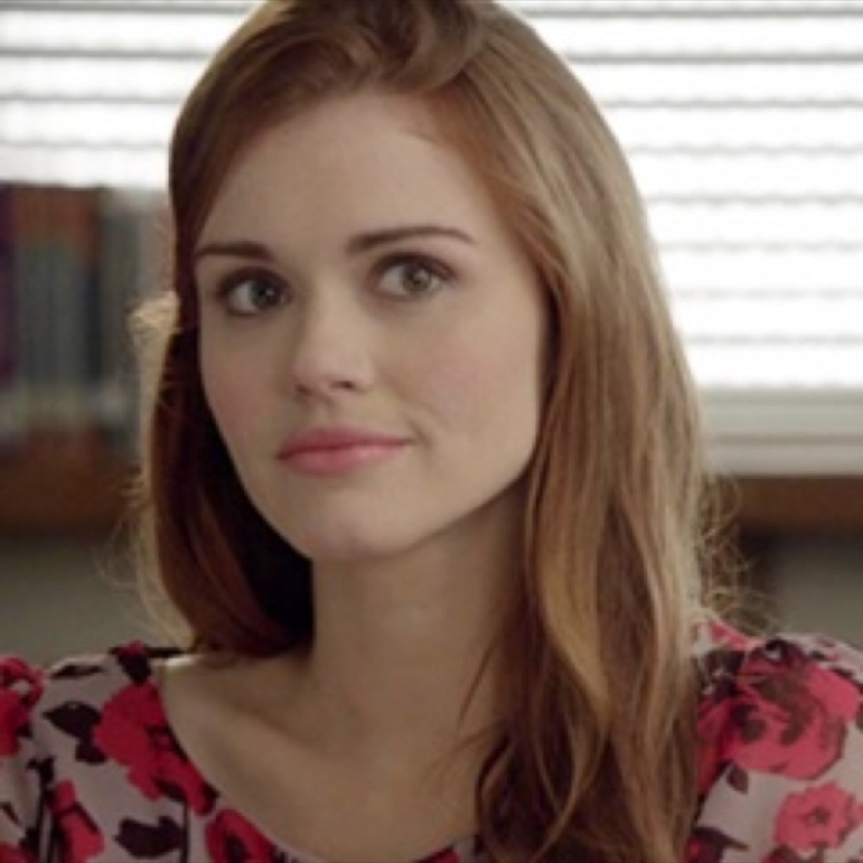 teenwolfwithhol's profile picture. its all about fandom of teen wolf.