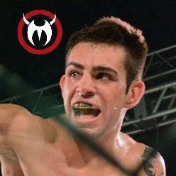 Bruno Bulldog, atleta de MMA da Team Nogueira, categoria 57kg - flyweight. Aqui você acompanha meu dia a dia em 140 caracteres!!