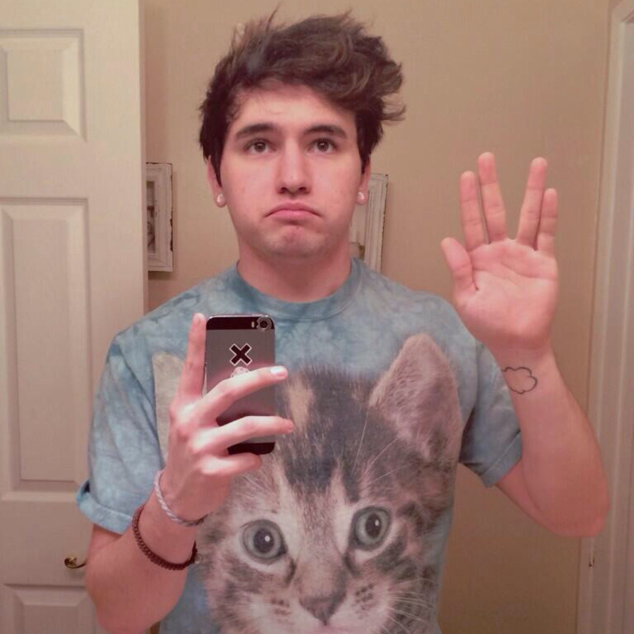 @hopelessmikey gave this to u