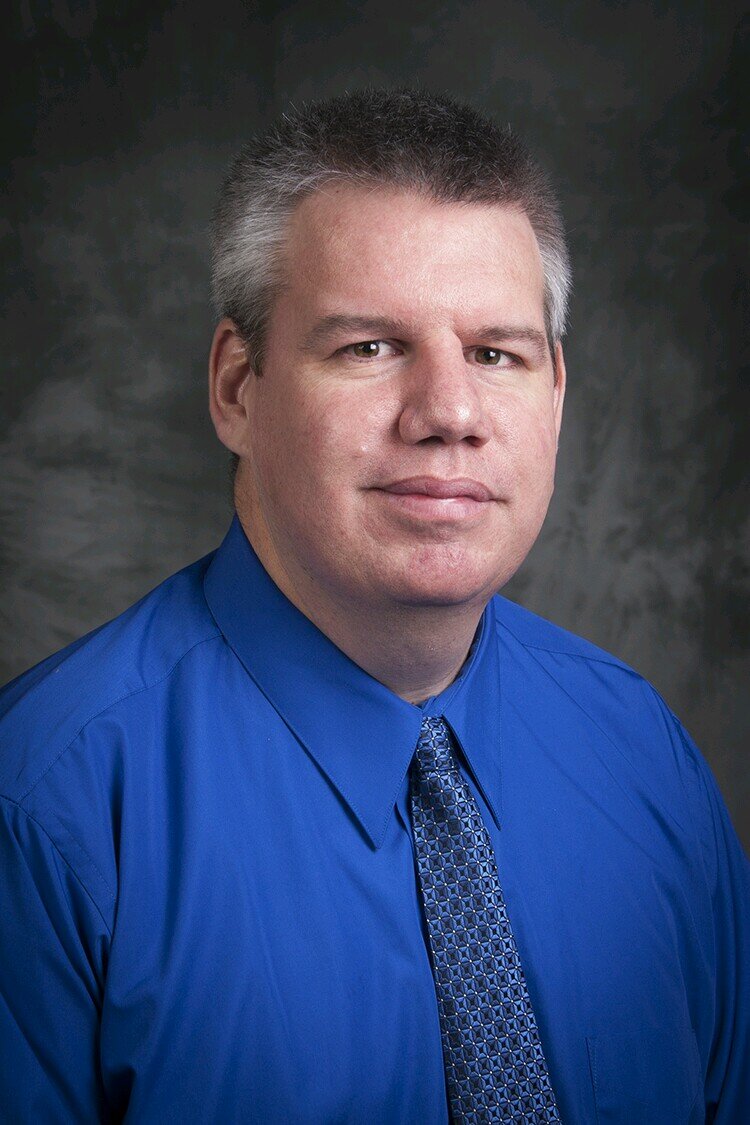 Geek during the day, Husker fan on the weekends, big heart who loves his kids and does everything for them everyday.