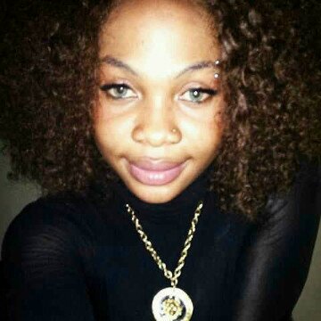 googled_tracy_2's profile picture. 