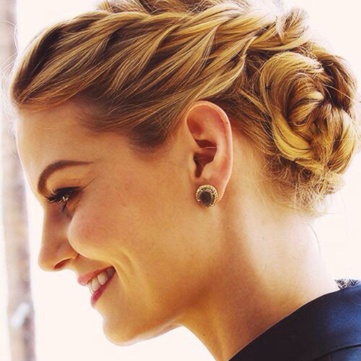 •••Official page for all things regarding Jennifer Morrison's love of braids•••