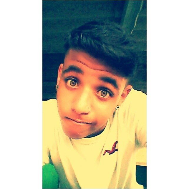 Os meus pés em terra, e minha mente em outra dimensão !
#NOME: Estanley Meira . #IDADE: 16 anos,
