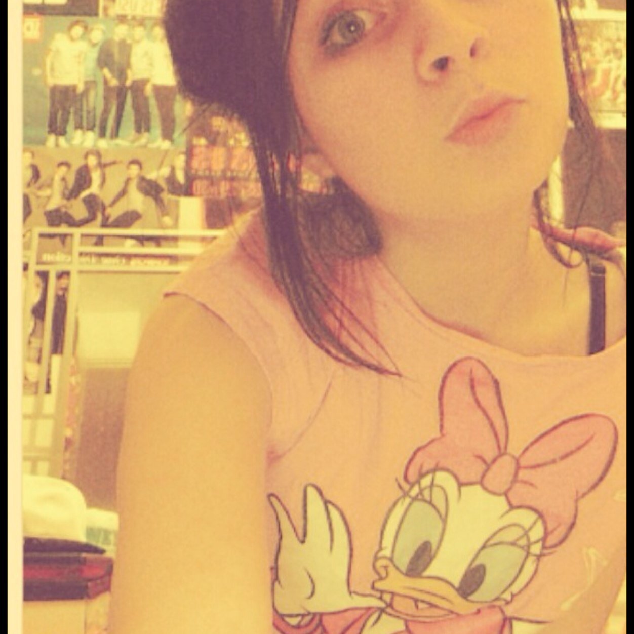 Follow me and al follow back,x