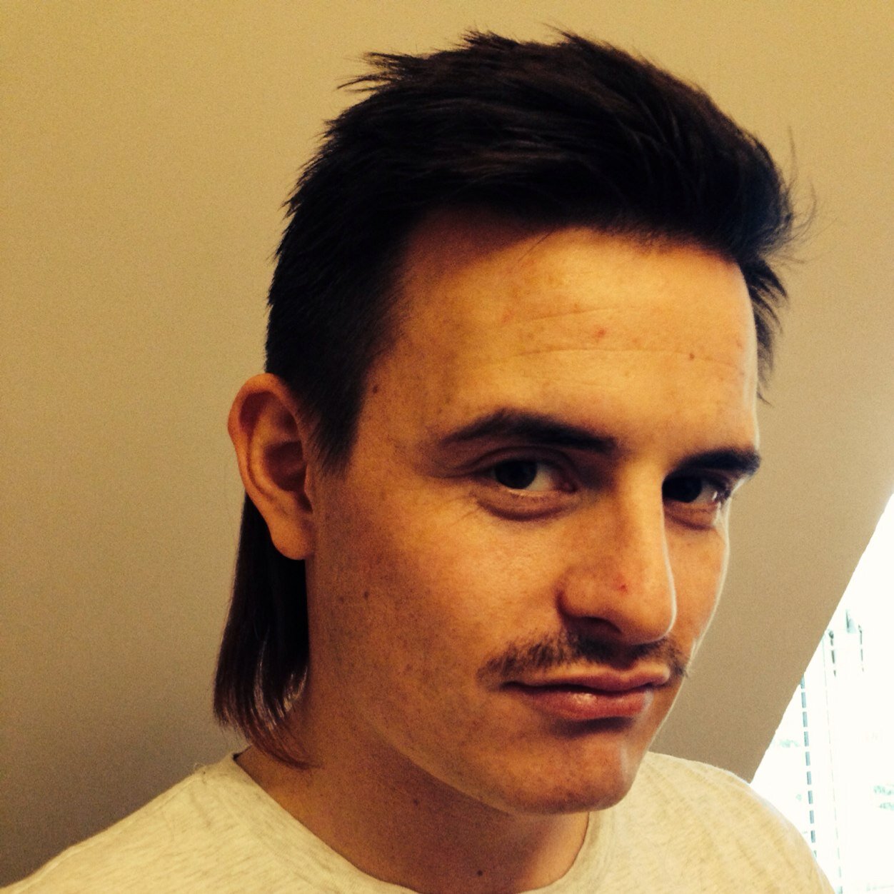 eddjay44's profile picture. Agent to Mad Ed. All enquiries welcome.