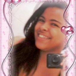 ♦ a minha imagem é você quem faz;
mas a minha vida, sou eu quem vivo !