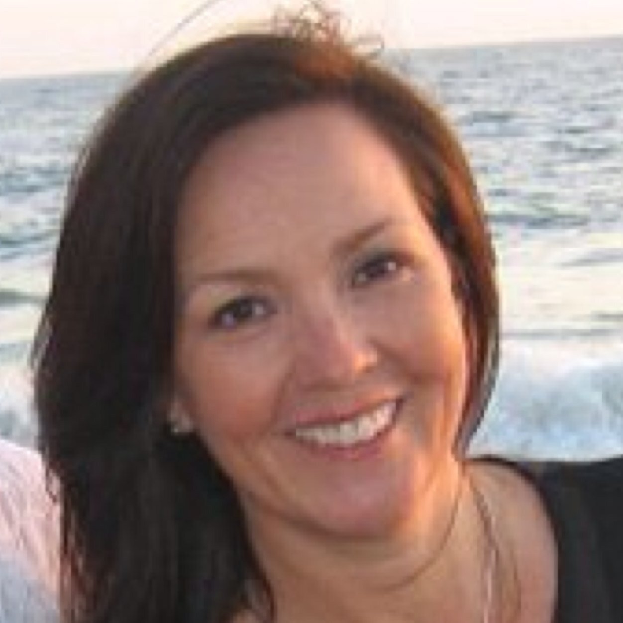 jenievebadajoz's profile picture. 