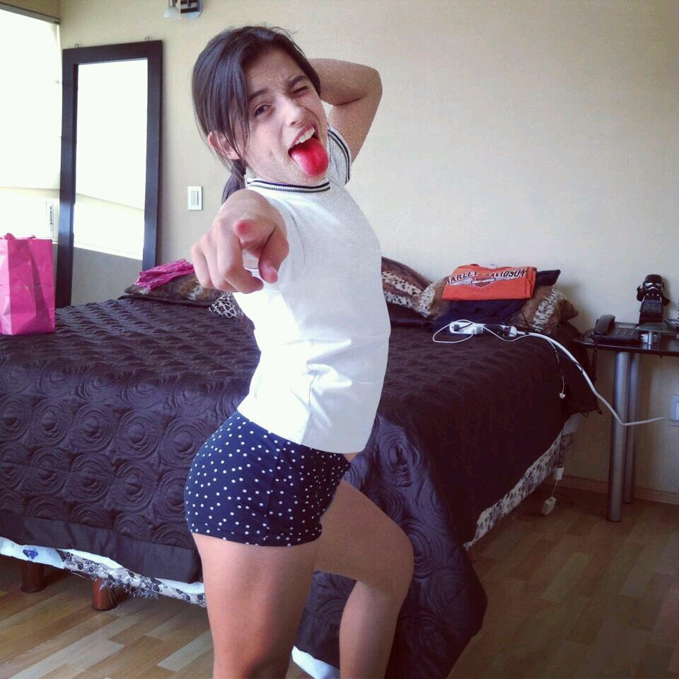 aleexa_sancheez's profile picture. 