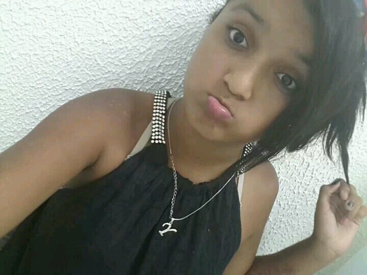 Elogios não me iludem , críticas não me abalam , sou o que sou e não o que falam.