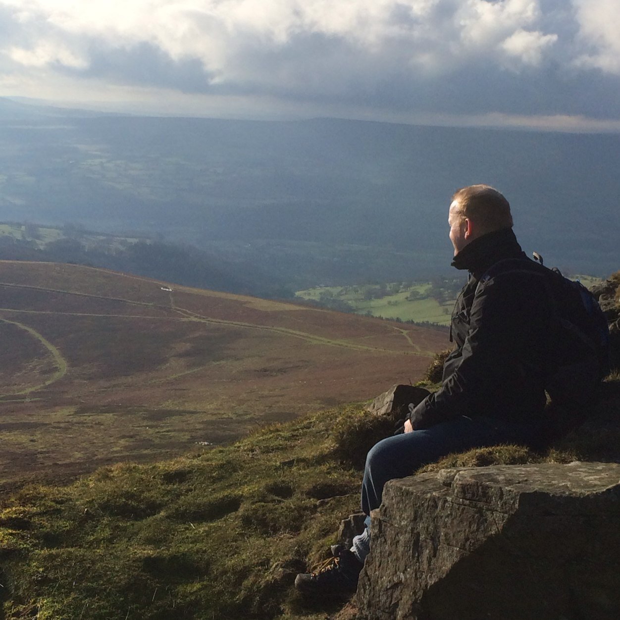 Interests in Local Gov, business and economics. Life long LFC fan ⚽️Enjoy the outdoors and traveling when possible. 🌎