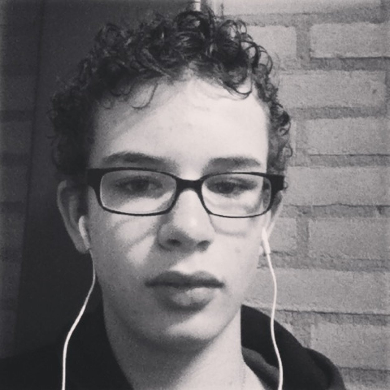 leeroyeikens's profile picture. ★Het leven is hard blijf positief ★凸^-^凸 ★4mk vakcollege★0628497618★