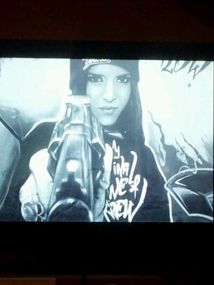 brunette75oo's profile picture. 