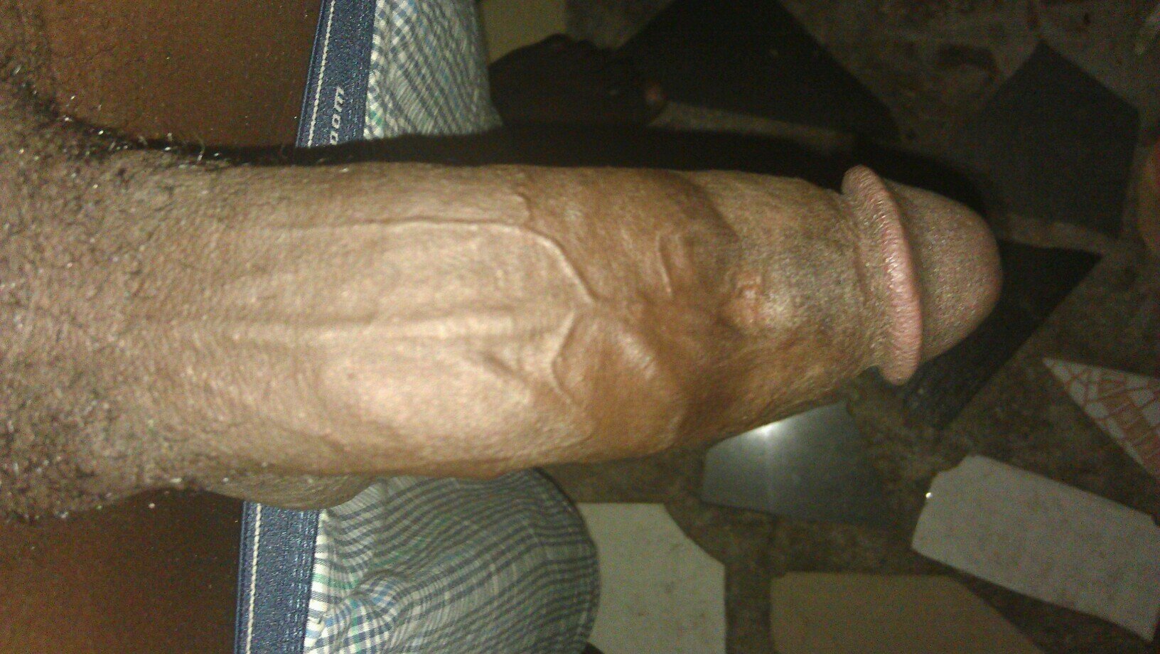 If you're a Nigerian Pussy in need of a good suck and fuck don't hesitate to Holla at me or if you just wanna be nasty, don't be shy. Slide into my D.M baby.