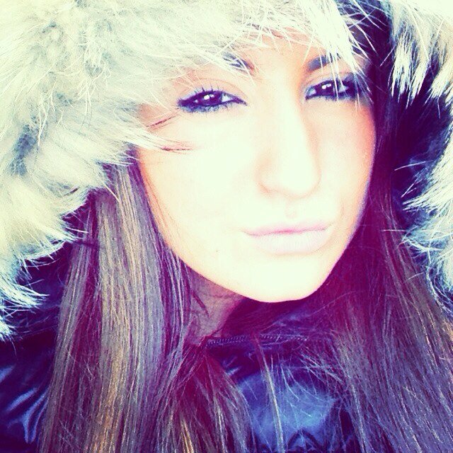 alexiaroncaglia's profile picture. Tu es une merde, désoler tu ne peux pas trainer avec nous. Snapchat : Alexiaroncaglia