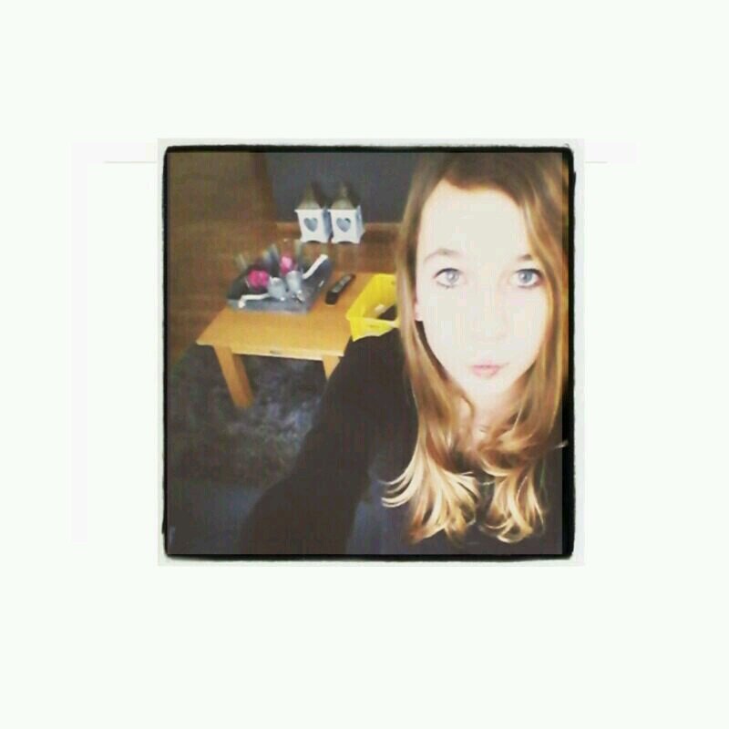 chantalmulder3's profile picture. 14jaar ||Ubbo Emmius || #Voetbal ! bij  :  #vv.Heiligerlee || insta:xchantalxlovex |