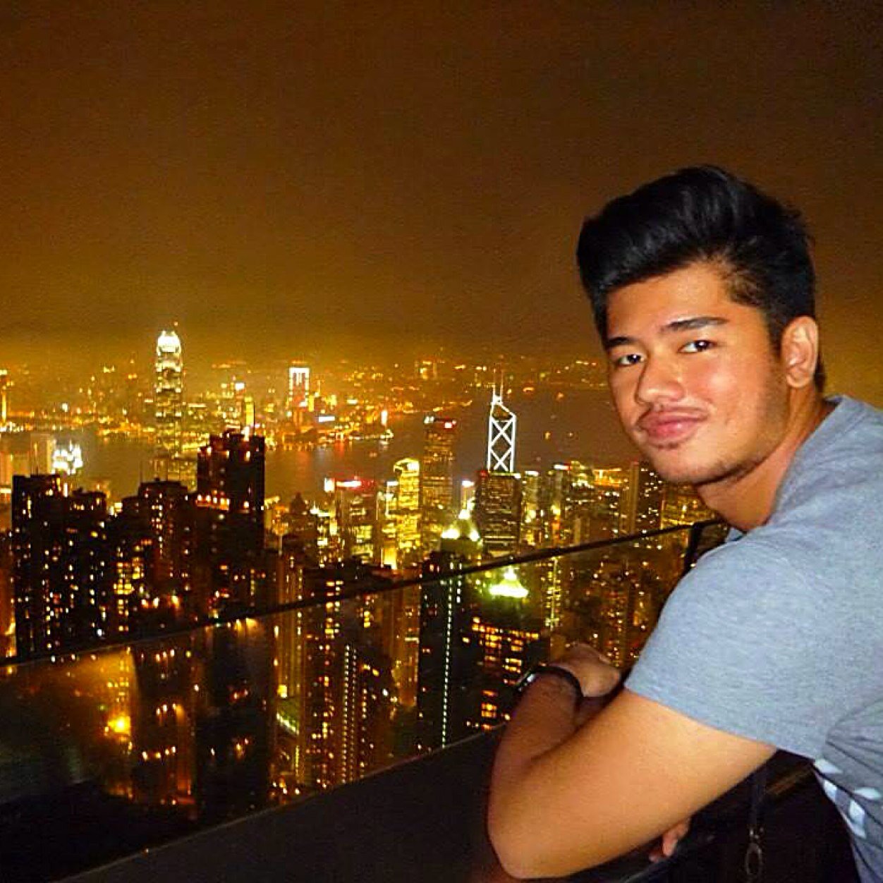 OhItsRC's profile picture. Tall, Dark & Haggard. Wechat - rcgotoc