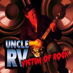 I'm a musician Hard Rock, my guitar is my passion. For all the insane guitar ! I share with you my compositions which Elodie Melodie http://t.co/L93F5spFvH