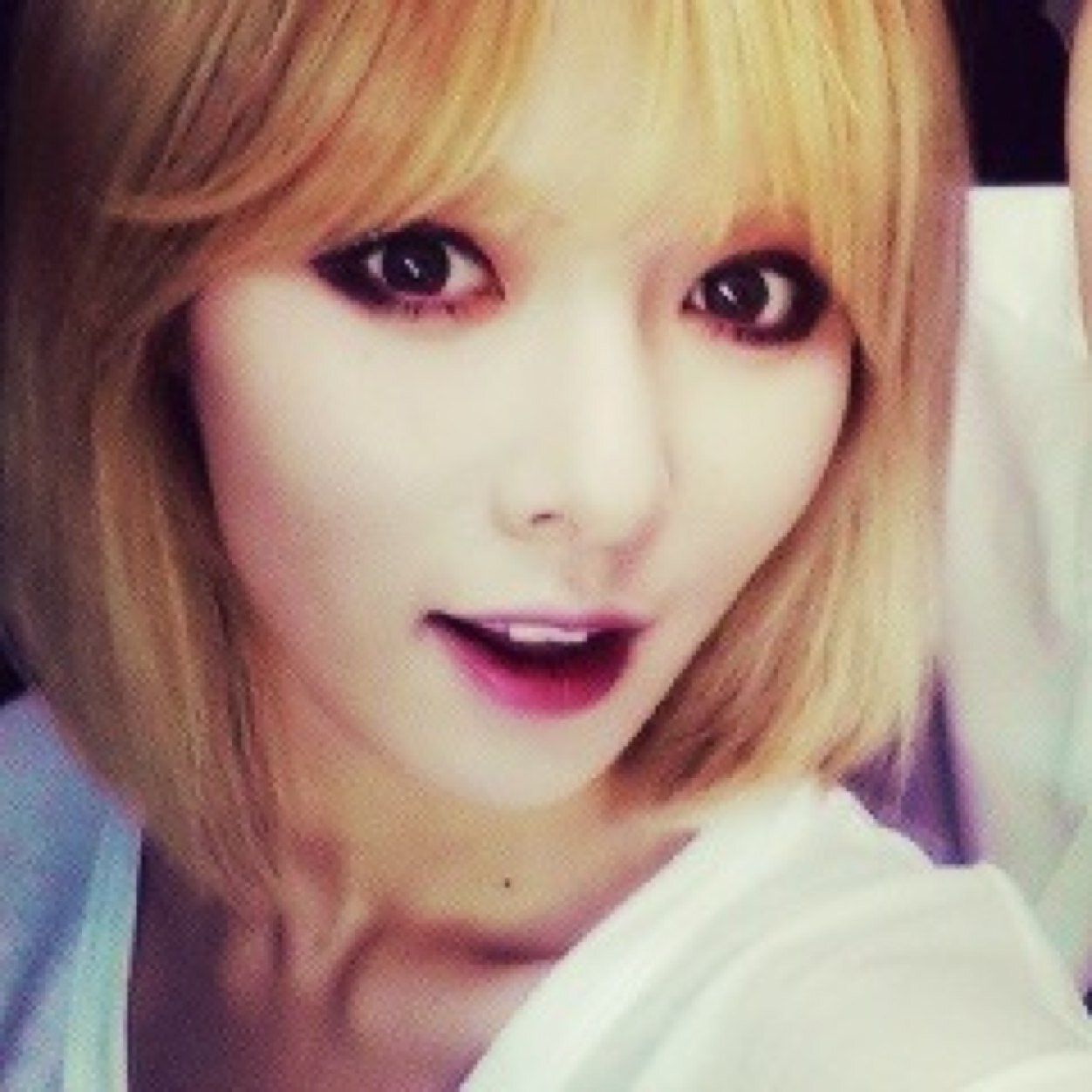 || 4minute & trouble maker || kim hyun ah || 私たちの人生は不滅ではないです。 || 140127 ||