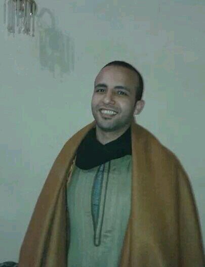 yasser_abdeen's profile picture. أنسان_يسقط كل من خان عسكر فلول اخوان_ من دراستي للقانون عرفت ان القانون والعدل لا يجتمعان_تفلورنى هفلورك تعمل عبيط ولا هعبرك_ sometimes +18