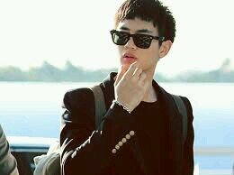 - visual - rapper - SHINee - lil sist krystal - lil sist len - singel - flaming charisma -