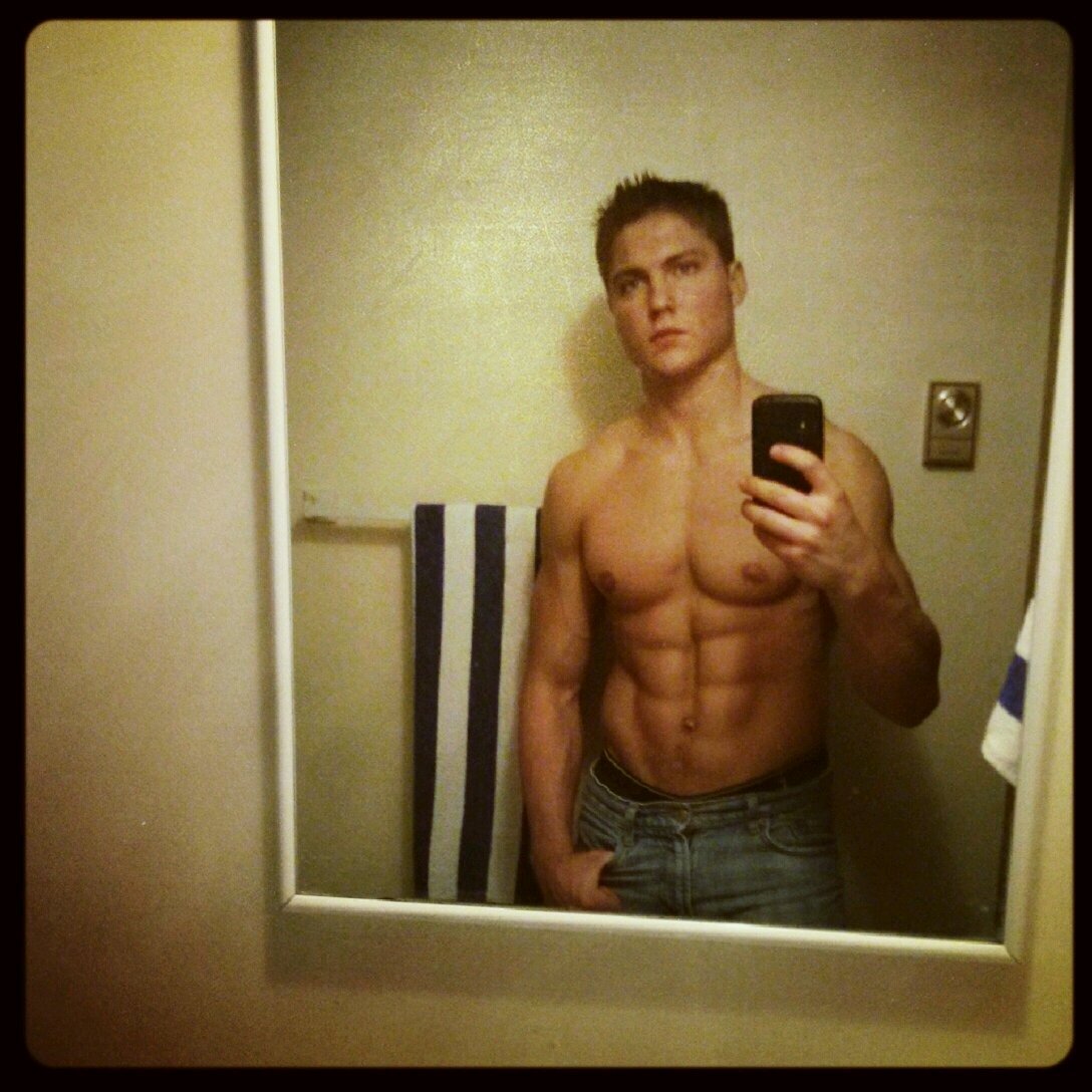 NathanHeimonen's profile picture. Fitness, adrenaline junkie, hard worker and party animal.