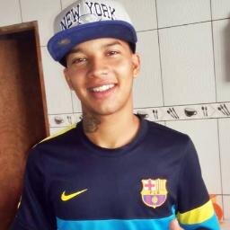 mulher , futebol e festa !!