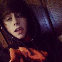 MessiahEXE's profile picture. Former Leaditor Of Obey || @ObeyRxwrz is the babe.