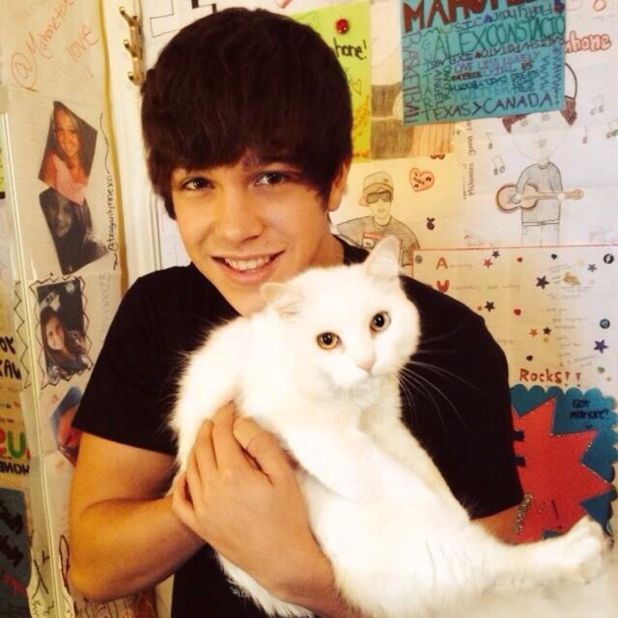 fã do bebê virgem que ama pizza ~  “Mahomie Madness”