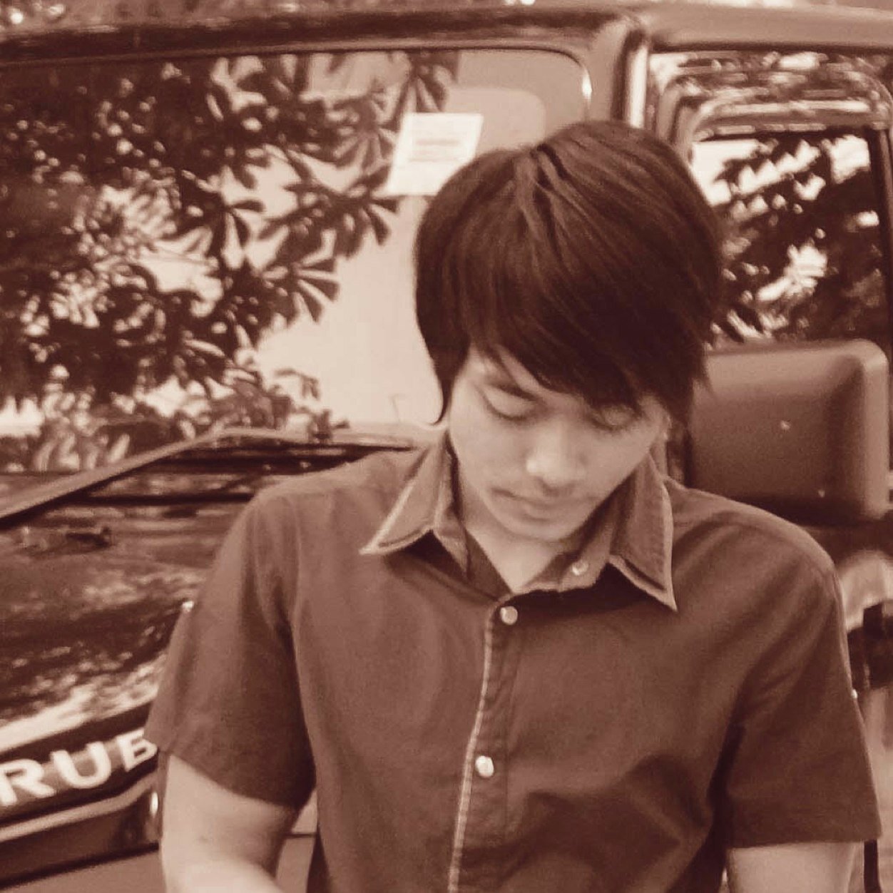 maulanaDevolop's profile picture. Dlu ayah gua ngkap peluru pake tangan kosong
Ini bukan bohong