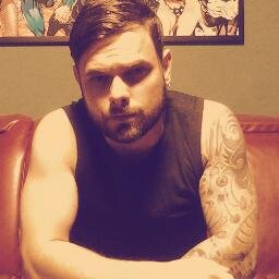 Chato prá caramba e vocal da @nevillioficial  sigam ;)