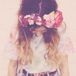 AllyssaRia28's profile picture. I like people who smile when it's raining.. :))