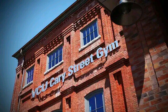 Message us your gym crushes and we'll post them anonymously!