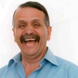 Amar y ser amado es algo muy bonito, pero digamos que es más bonito espicharse los barros frente al espejo.