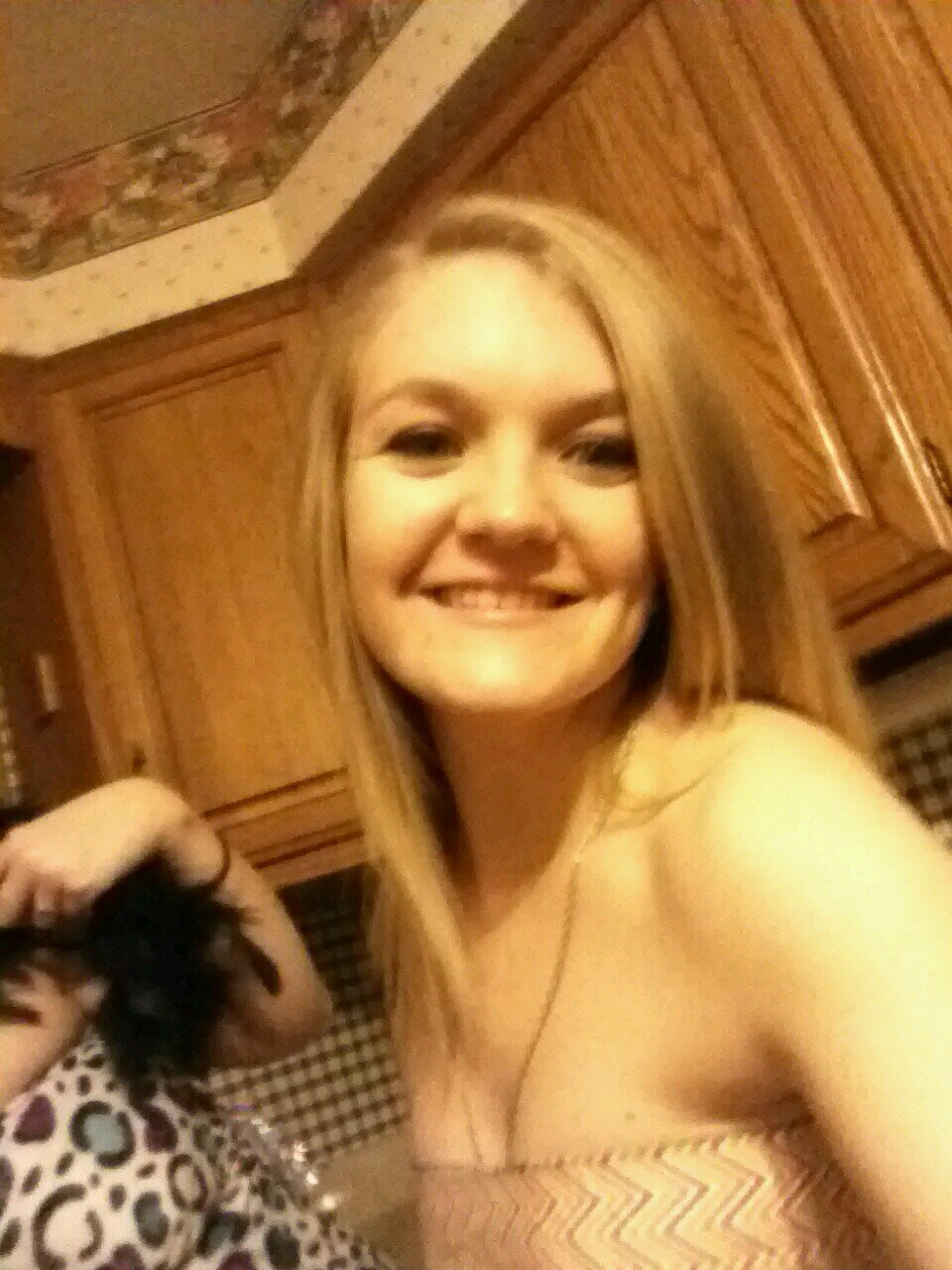 Megs_LeAnn's profile picture. Life isn't about waiting for the storm to pass its about learning to dance in the rain