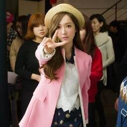 เอลสิก้า #MyLoveIsSnSd ฟอลมาคุยกะอิเป็นต๊องเต๊อะ อิอิ บ๊องๆต๊องๆ นี่แหละมัน -..- #I'm not real!!