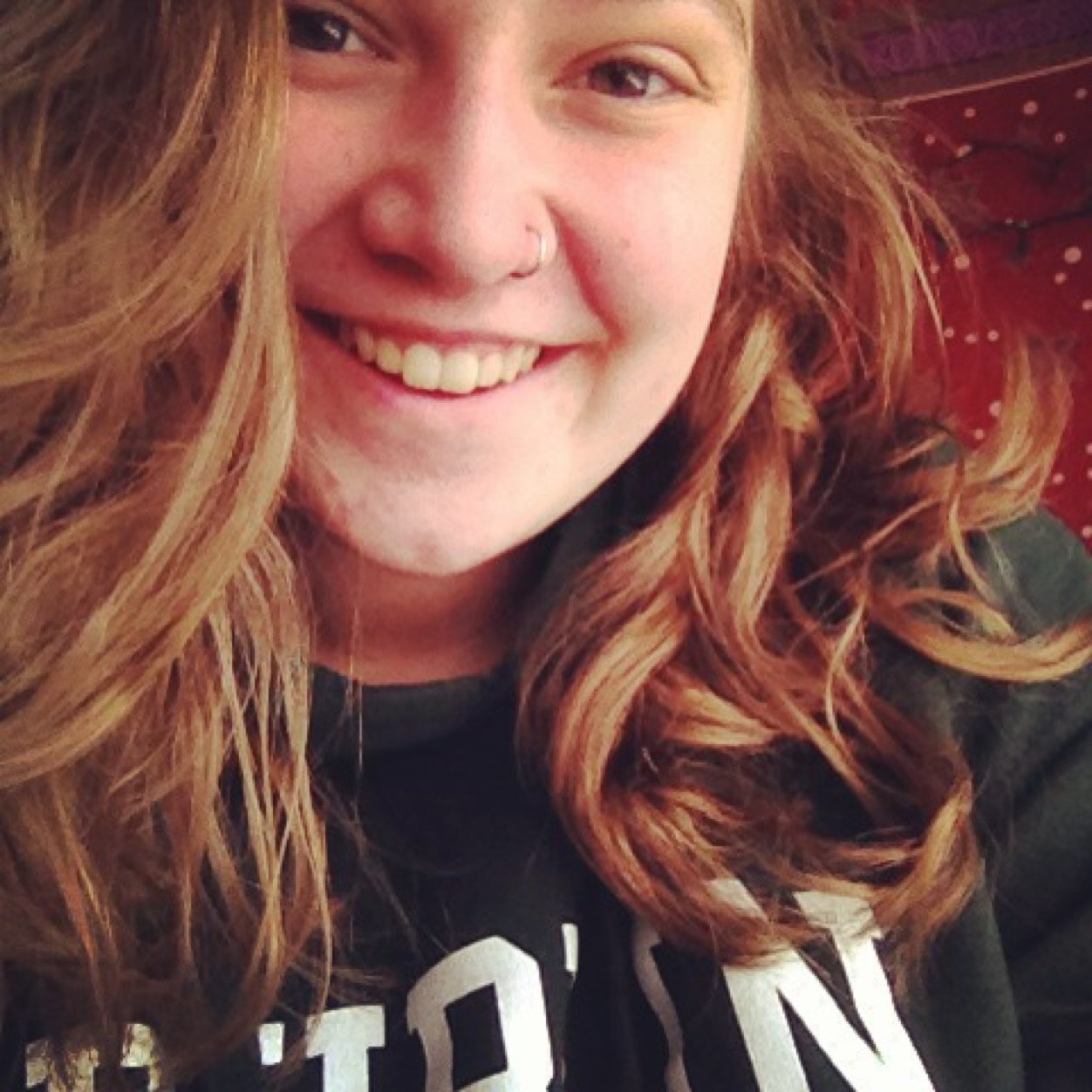 _maggiemason's profile picture. Mysterious as the dark side of the moon