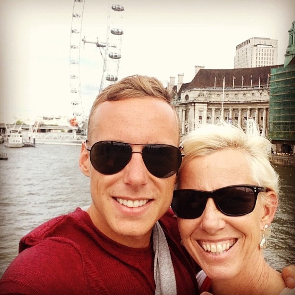 SgregsonSue's profile picture. Housewife living the life.