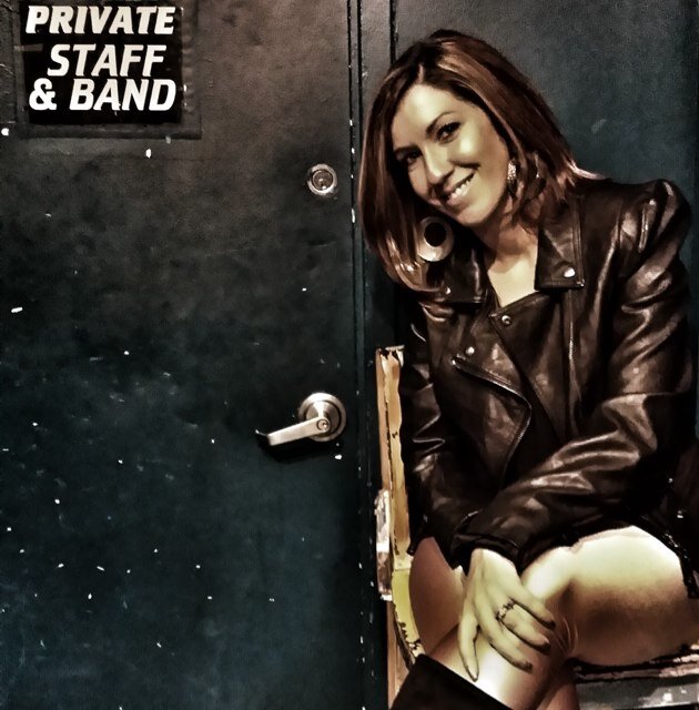 iamjblog's profile picture. Jersey Girl, Entrepreneur, Water Baby, Christian, Athlete, Musician, Mom. Get to work!