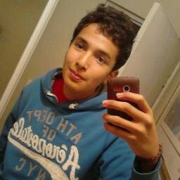 XboxGamer, BO2, Ghost, GtaV, FIFA 14, Halo 4 My gt: XxVenusFTWxX Clan:yay no clan 3 My Wish: to be a pro cod player :c but i suck
