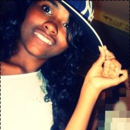 'tiipoo goosto deelle siim e daai