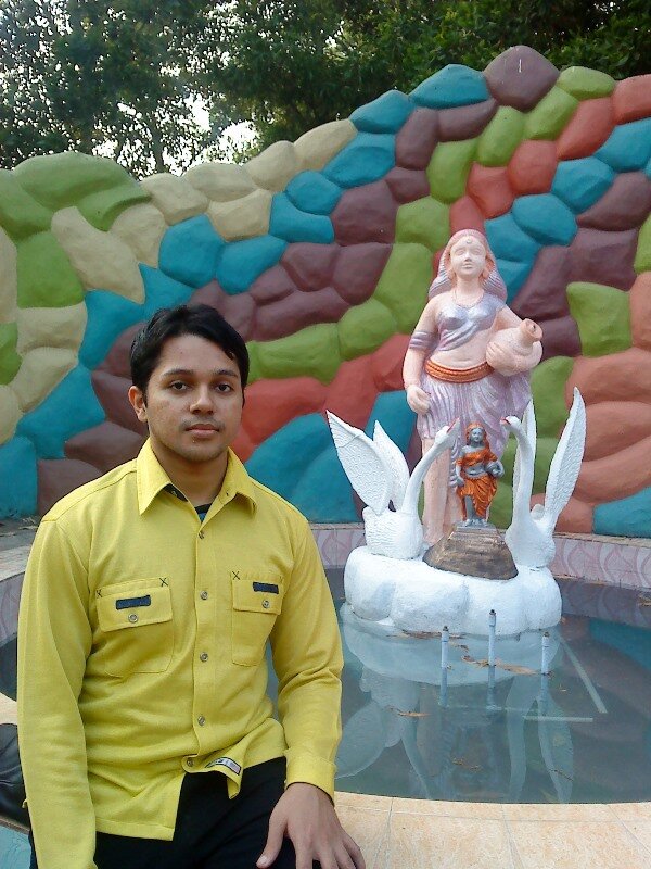 naim699's profile picture. 