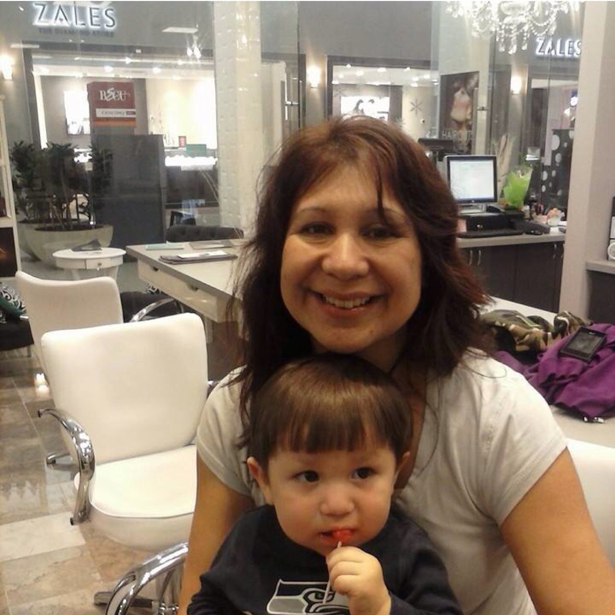 I am a mother of 3 boys, and am in love with my man, Jim. I'm Native American and live life to the fullest every day!