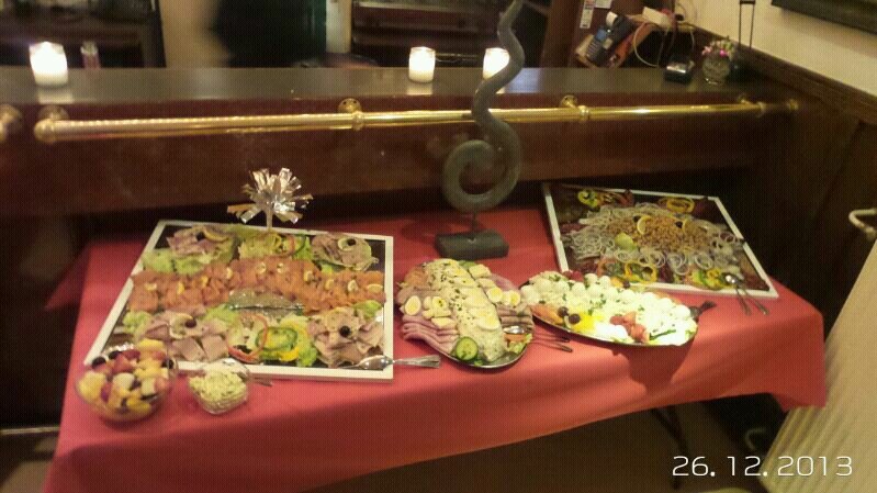 deburenTB's profile picture. ontspannen eten, drinken, snacken, iets vieren (catering) - restaurant, bar, cafetaria: ma.gesloten - open v.a.11uur!! welkom!!