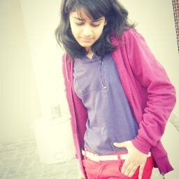 CRazy girl..,:loves her all frnds..!