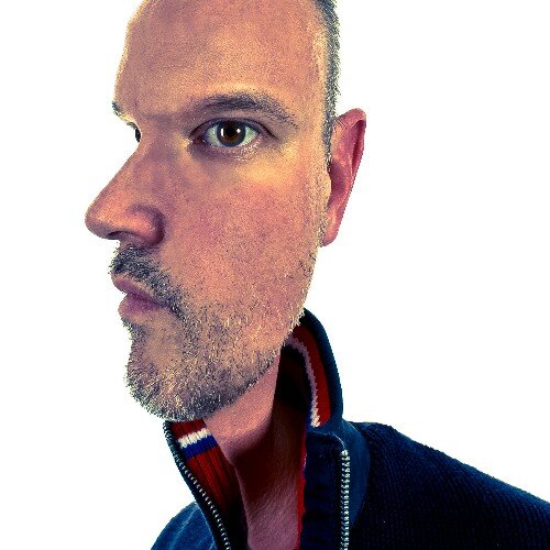 Cloud Lead, living & breathing Microsoft. Geek, musician, photographer. Personal account, not to be confused with @Microsoft_CH. Main diff is more swear words.