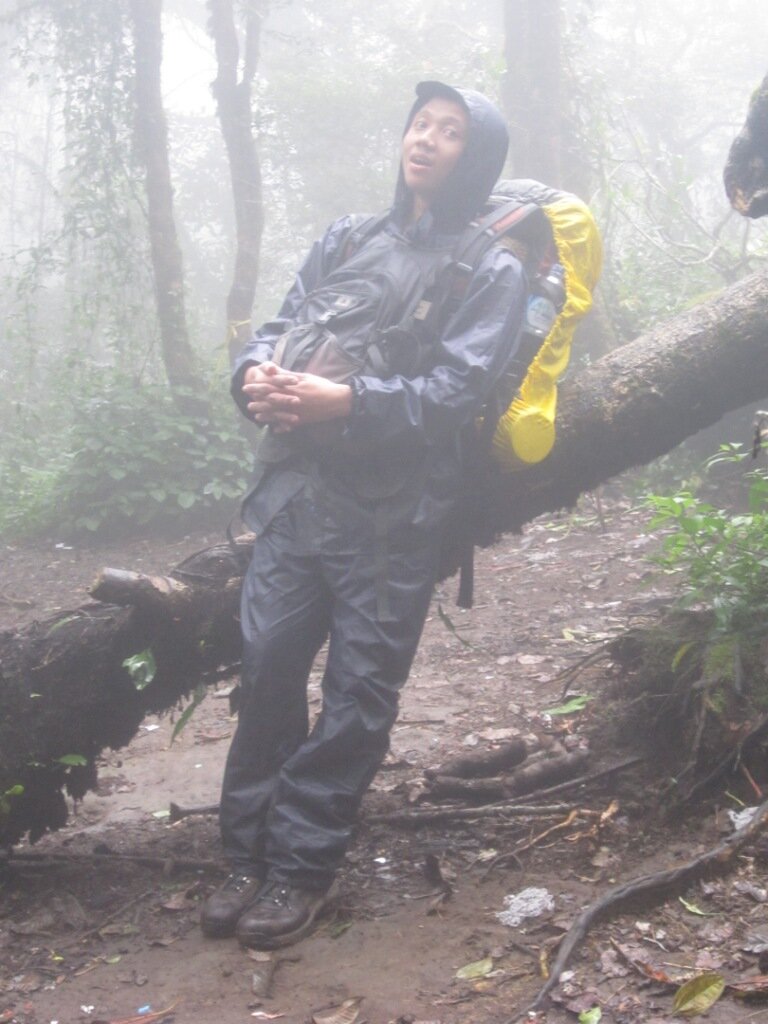 rahmatharii's profile picture. What Goes Around.. Comes Around