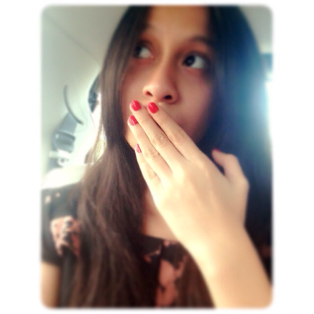 I wanna dance in the rain | Ask me on: http://t.co/7Sgd9Xs6k8 | Instagram: @nadabenu